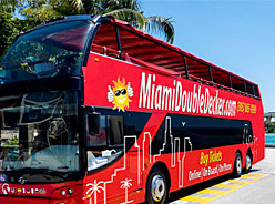 Halvdagsutflykt med dubbeldäckarbuss och båttur i Miami
